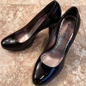 Gianni Bini patent leather pumps